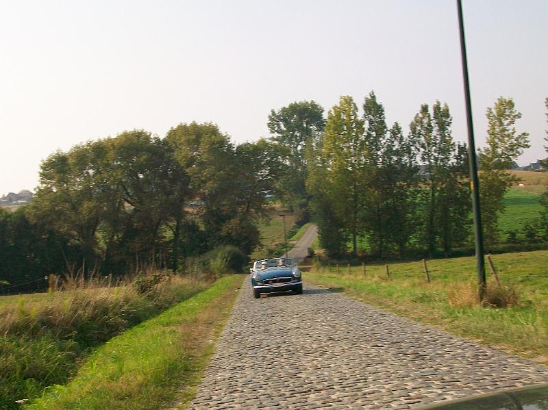 De namiddagrit verkennen we het Pajottenland en de Vlaamse Ardennen, met de Hellingen en Kasseistroken uit de Ronde van Vlaanderen (36).JPG - De kasseien
